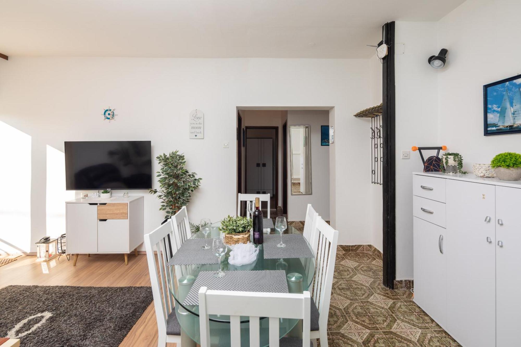 אומיס Urban Edge - Beach Apartments מראה חיצוני תמונה