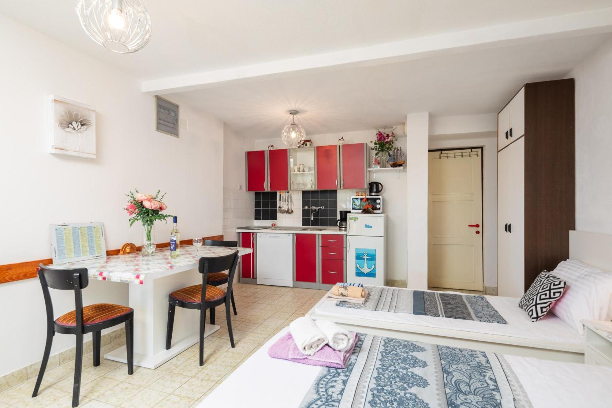 אומיס Urban Edge - Beach Apartments מראה חיצוני תמונה